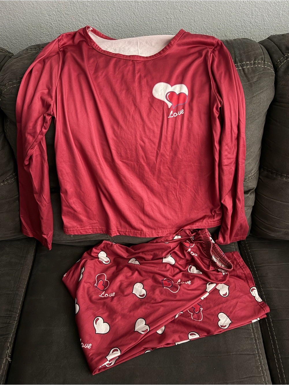 Women’s Red Heart 'Love' Pajama Set